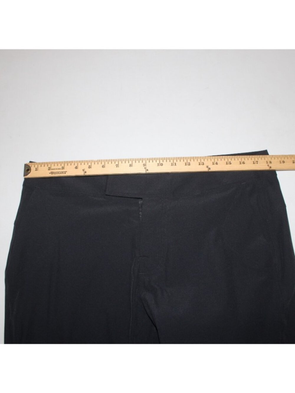 Lululemon Pant Sz 36 Black Pockets Straight Leg Nylon Spandex Pant - Picture 8 of 12